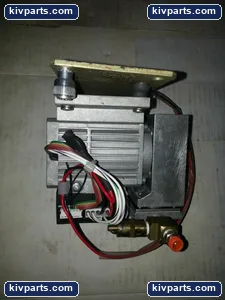 PU1698-NPK09-1.05 KNF Vacuum Pump – actual item, photo 3 of 3