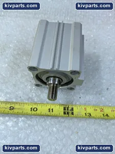 SMC NCDQ2850-40DM Air Cylinder – actual item, photo 4 of 5