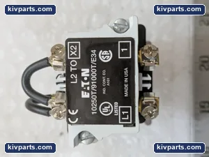 Eaton 10250T221L Illuminated Pushbutton – actual item, photo 5 of 6
