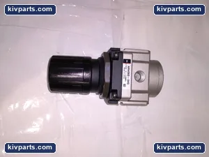 SMC AR4060-04G Air Pressure Regulator – actual item, photo 2 of 4