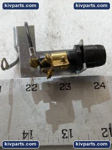 Square D 83320 Fuse Holder – actual item, photo 5 of 8