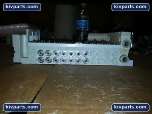 SMC Solenoid Valve Manifold Base – actual item, photo 2 of 6