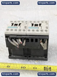 Siemens 3RA1316-8XB30-1AK6 Sirius Reversing Contactor – actual item, photo 2 of 4