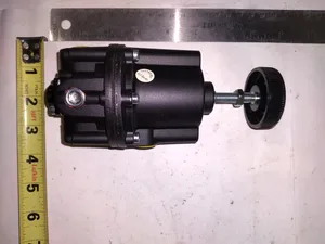 Fairchild 10232 Pneumatic Pressure Regulator