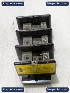 Bussmann 16021-3 Power Distribution Block – actual item, photo 2 of 4