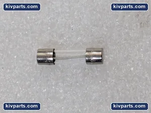 Bussmann GMD-1.5A Time Delay Glass Fuse – actual item, photo 2 of 5