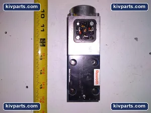 Bosch Rexroth DBETX-10/250G24-8NZ4M Hydraulic Cylinder – actual item, photo 2 of 10