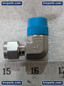 Swagelok 09937-08 SS Union Elbow Fitting – actual item, photo 4 of 8