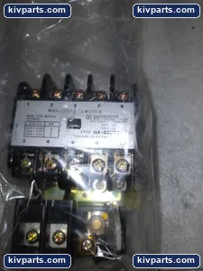 2OUT01 Switch Starter Contactor – actual item, photo 2 of 6