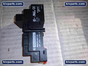 Telemecanique RXZE2M114 Schneider Electric – actual item, photo 2 of 4