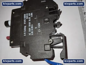 Allen-Bradley 1492-GH050 Circuit Breaker – actual item, photo 3 of 4