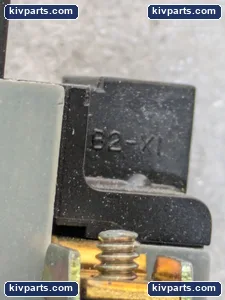 Square D B2-X1 Pushbutton Contact Block – actual item, photo 10 of 11