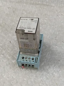 Allen-Bradley 700-HA32A1 Tube Relay