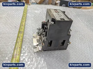 Cutler-Hammer C10CN3 NEMA Size 1 Magnetic Contactor – actual item, photo 4 of 8