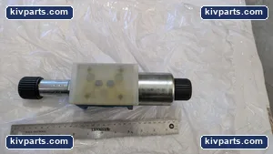 Eaton DG4V Vickers Directional Valve – actual item, photo 9 of 10