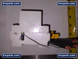 Merlin Gerin NC100 Miniature Circuit Breaker – actual item, photo 4 of 9