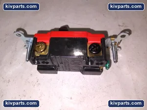 Cooper AH1221B Arrow Hart Switch – actual item, photo 4 of 6