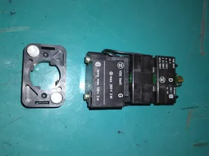 Westinghouse Push Button Lamp Contact Block