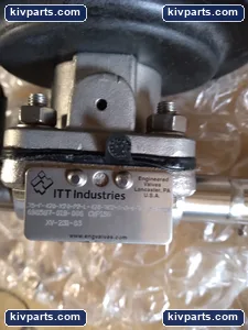 ITT 75-F-420-X28-P2 Dual Valve – actual item, photo 2 of 3