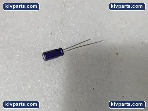 A1HN010B Radial Electrolytic Capacitor – actual item, photo 4 of 5