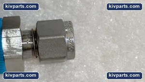 Swagelok 1/4T Fitting – actual item, photo 4 of 11