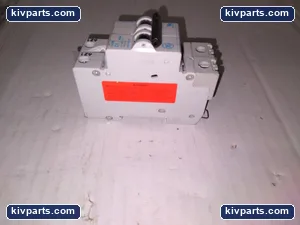 General Electric C1 Miniature Circuit Breaker – actual item, photo 3 of 5