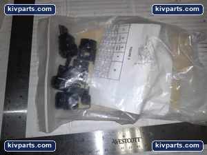 Thomas & Betts 3LK49 Knock Out – actual item, photo 2 of 4