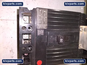 General Electric TED134050 Circuit Breaker – actual item, photo 2 of 6