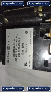 General Electric CR120C04002AA Relay – actual item, photo 4 of 7