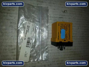 H2S3R08 MFT U21S Safety Relay – actual item, photo 2 of 4