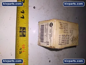 Allen-Bradley 700-HB32Z24 Relay – actual item, photo 5 of 6