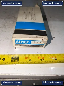 Fuji Electric AH16P-L11 Pushbutton – actual item, photo 3 of 4