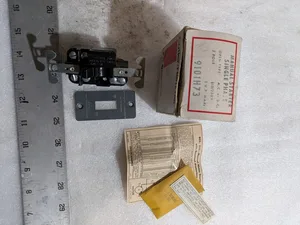 Cutler-Hammer Manual Starter