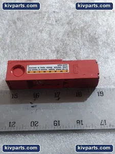 Allen-Bradley AC-15 Cadet GuardMaster Safety Switch – actual item, photo 4 of 7