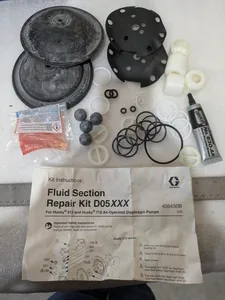 Graco D05XXX Fluid Section Kit