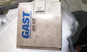 Gast K350 Rotary Vane Vacuum Pump – actual item, photo 1 of 4