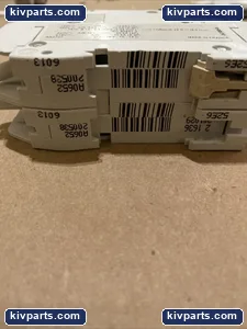 Merlin Gerin 60165 D-Curve Circuit Breaker – actual item, photo 4 of 8