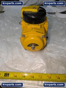 Emerson QS0040.U04STACW Pneumatics ACTUATOR – actual item, photo 4 of 9
