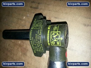 Turck BI2-CRS524-ADZ30X3-B1131/S34 Inductive Proximity Sensor – actual item, photo 5 of 5