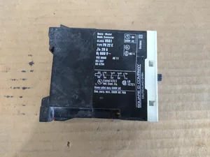 Square D 8501-PH22E Basic Contactor Control Relay