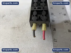 Bussmann BM6032SQ Fuse Holder – actual item, photo 8 of 9
