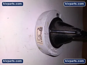 Square D 9421LH3 Disconnect – actual item, photo 2 of 3