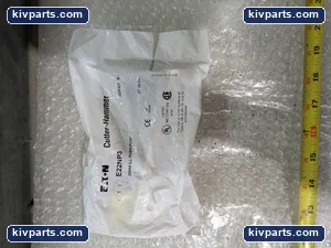 Cutler-Hammer E22NP3 Pushbutton – actual item, photo 2 of 4