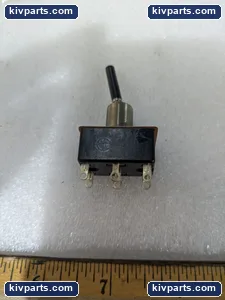 Arrow Hart 81027 Toggle Switch – actual item, photo 2 of 7