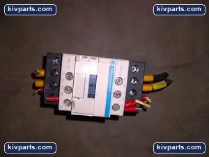 Telemecanique LAD4TSDL Contactor – actual item, photo 2 of 3