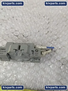 IDEC SH2B-05 Relay Socket Base – actual item, photo 3 of 5