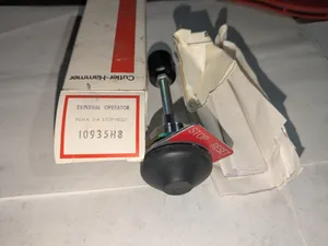 Cutler-Hammer 10935H8 Light/Selector Switch