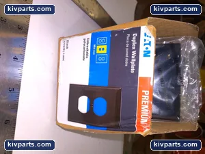 Eaton PJ8BK-F-LW Receptacle – actual item, photo 2 of 4