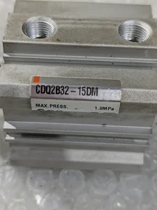 SMC CDQ2B32-15DM Air Cylinder – actual item, photo 1 of 5
