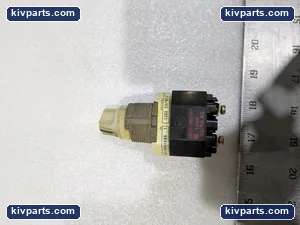 Allen-Bradley 800T-16HX2KB6 Pushbutton – actual item, photo 2 of 7